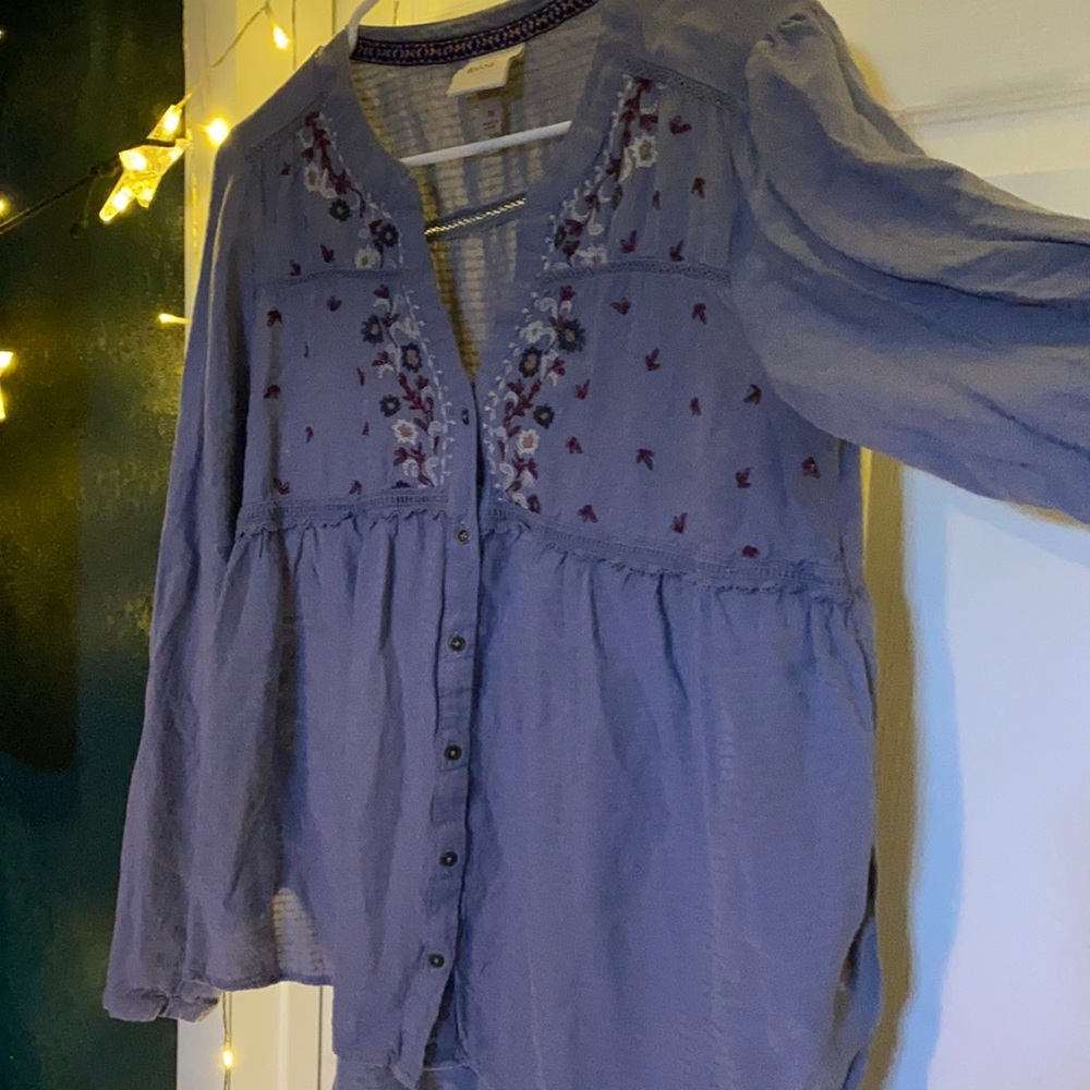 Floral Embroidered Blouse